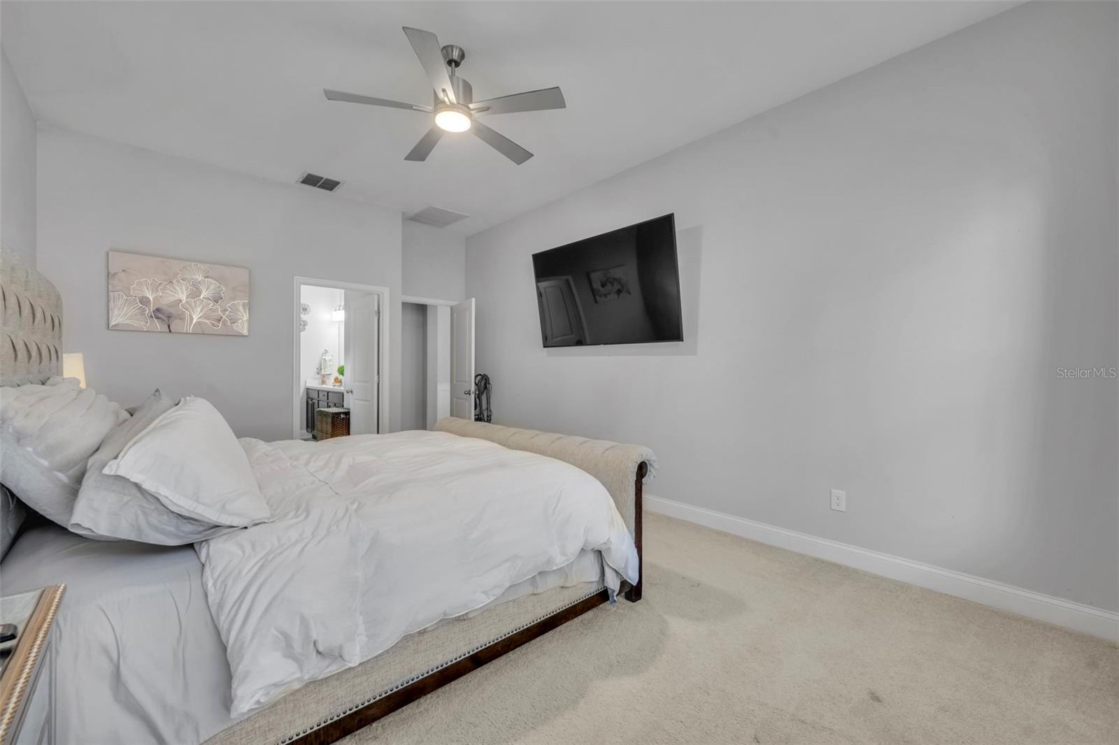 17146 GATHERING PLACE CIR