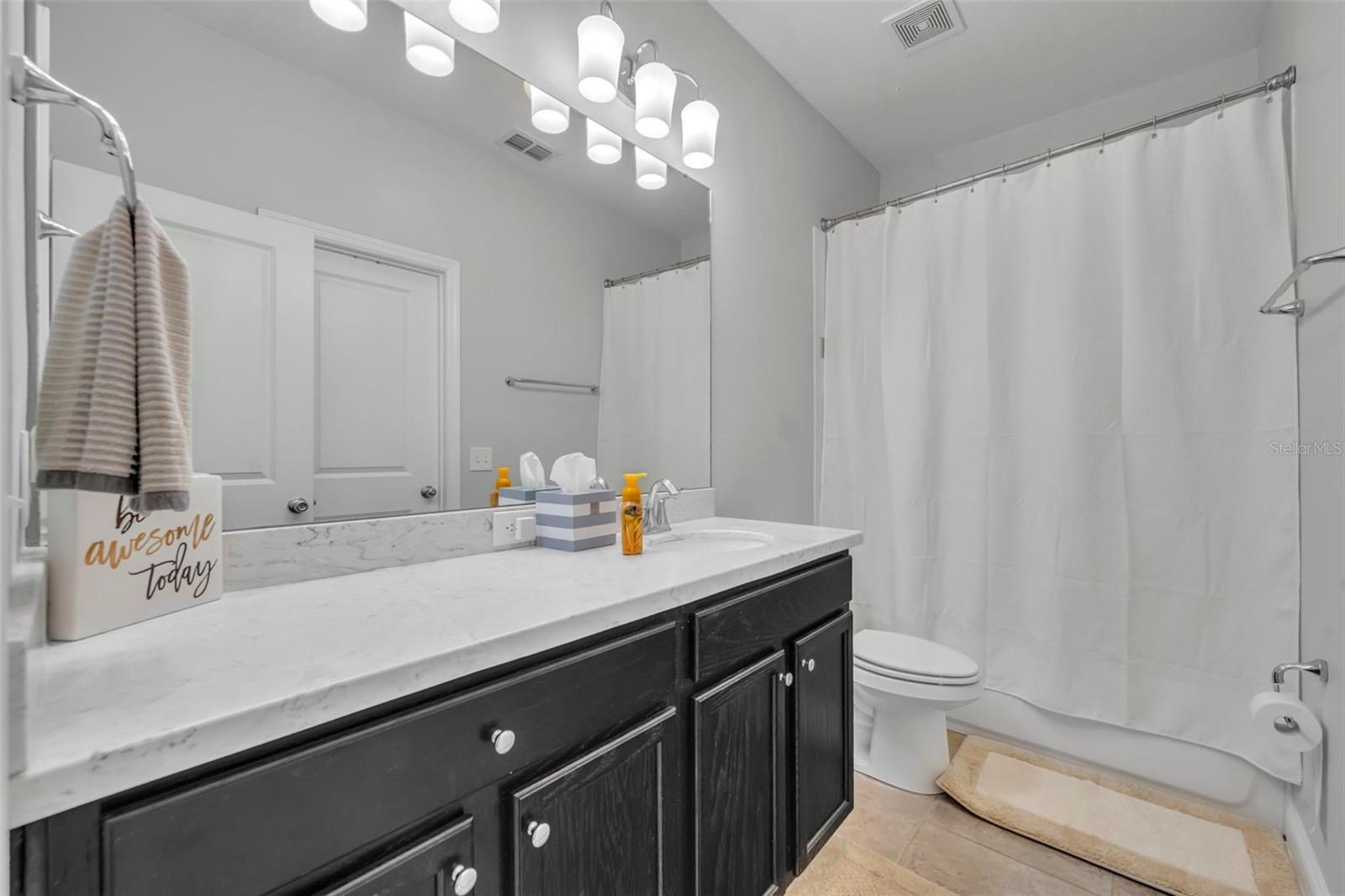 17146 GATHERING PLACE CIR