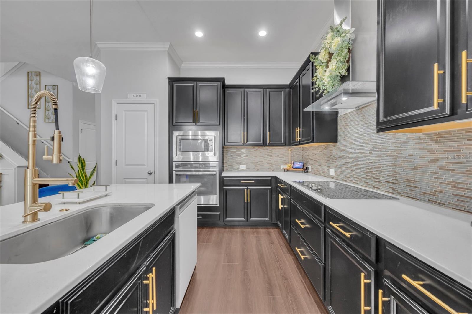 17146 GATHERING PLACE CIR