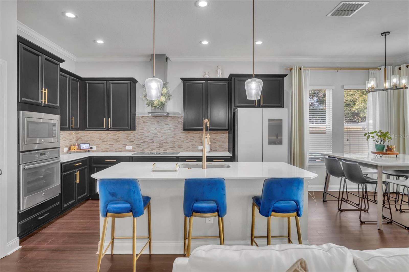 17146 GATHERING PLACE CIR