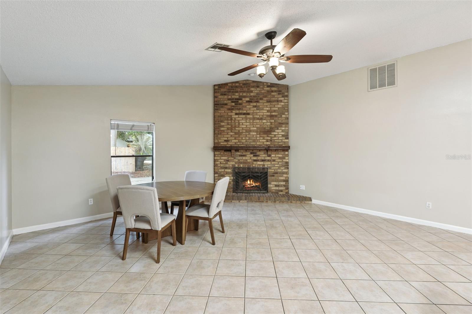 755 BROOK VILLA CT