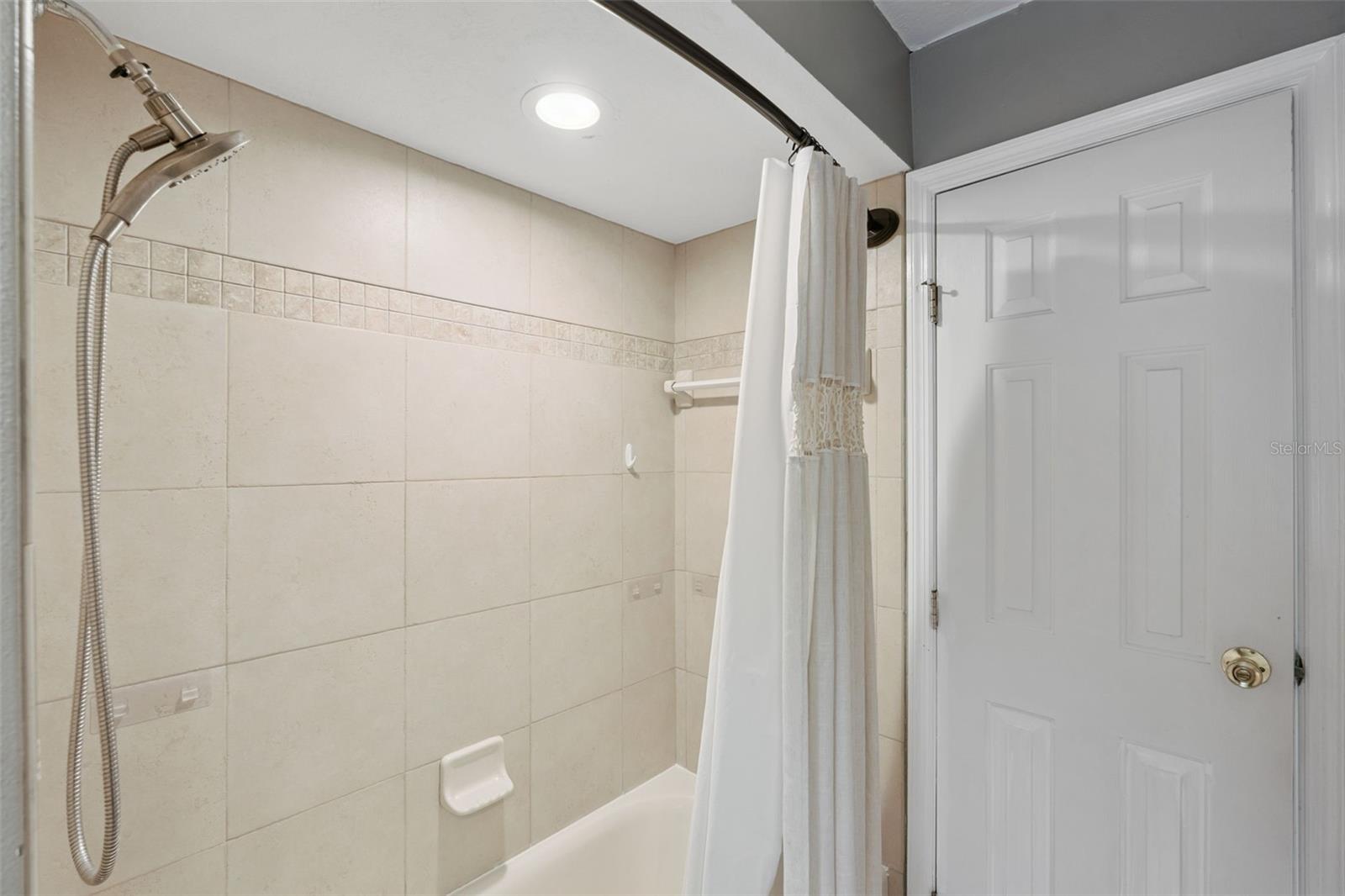 755 BROOK VILLA CT