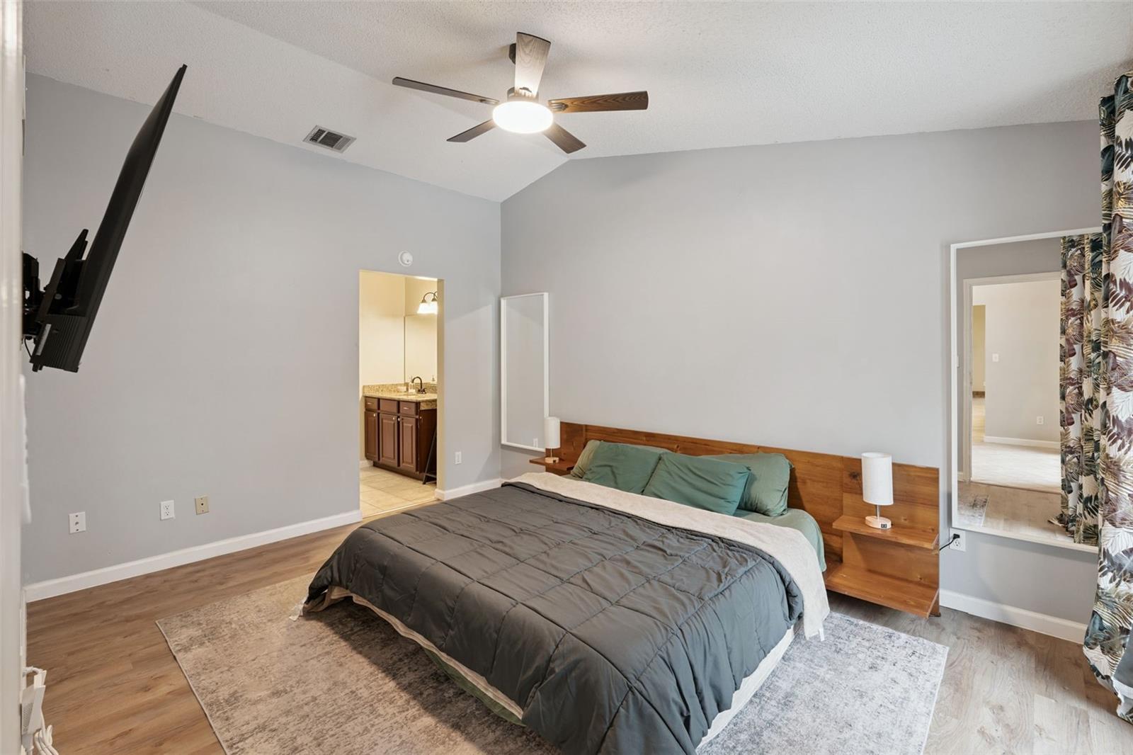 755 BROOK VILLA CT