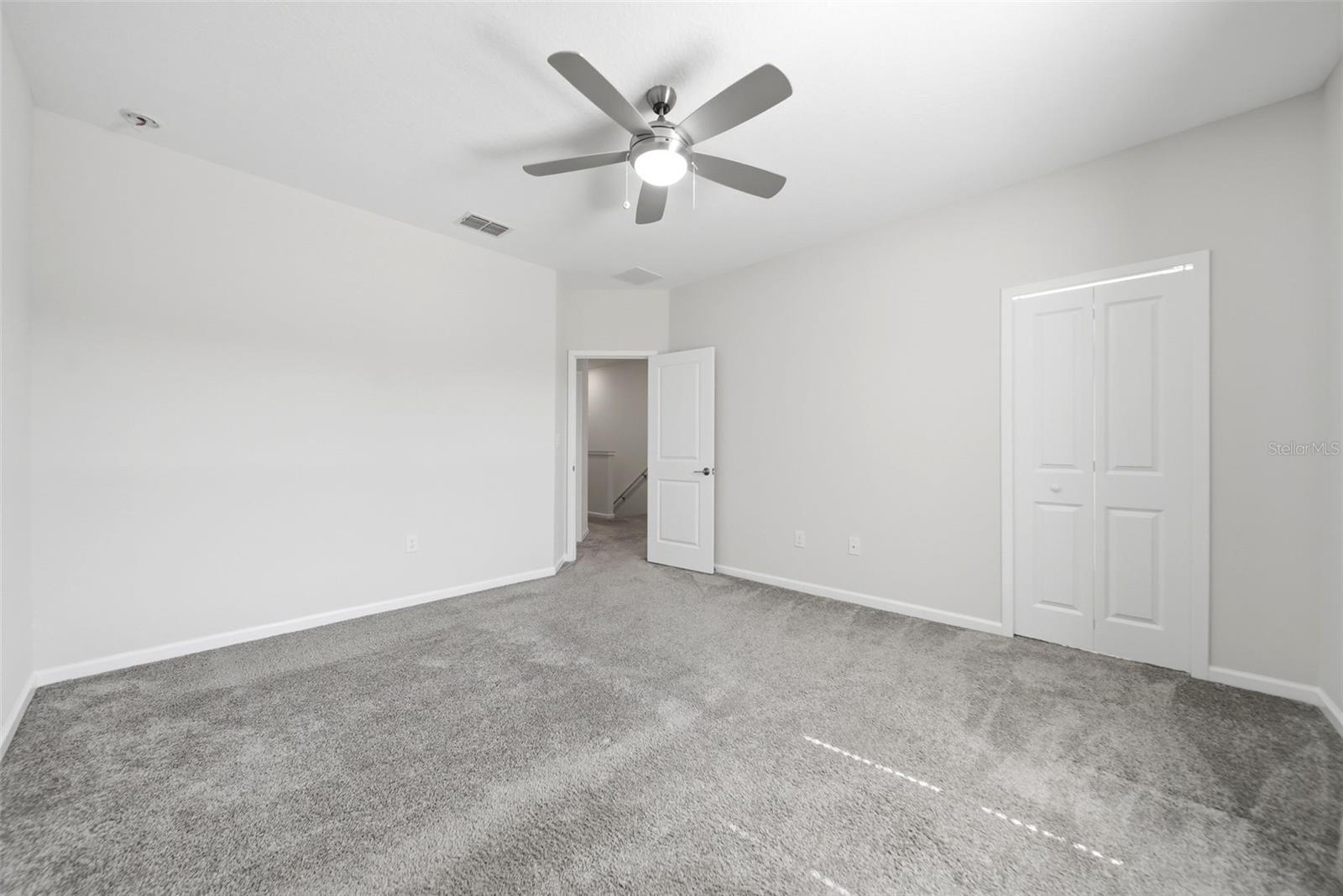 9806 RED EAGLE DR