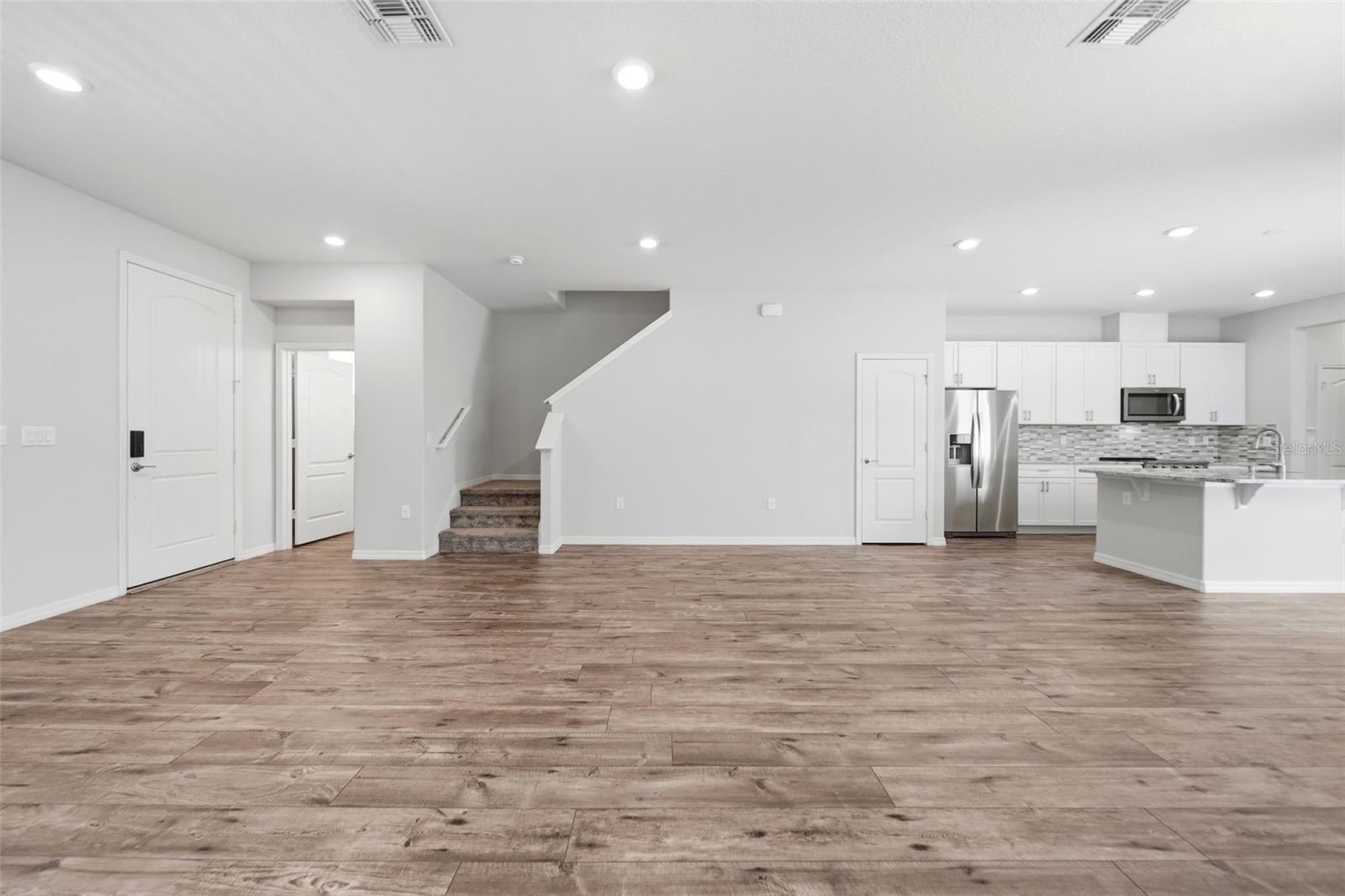 13736 SUMMERPORT VILLAGE PKWY