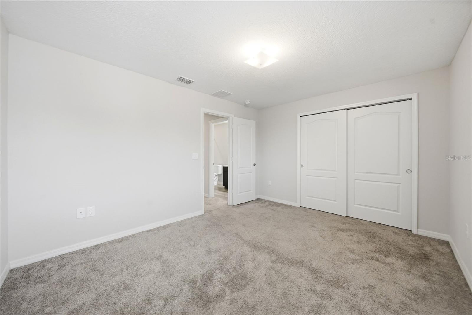 13736 SUMMERPORT VILLAGE PKWY