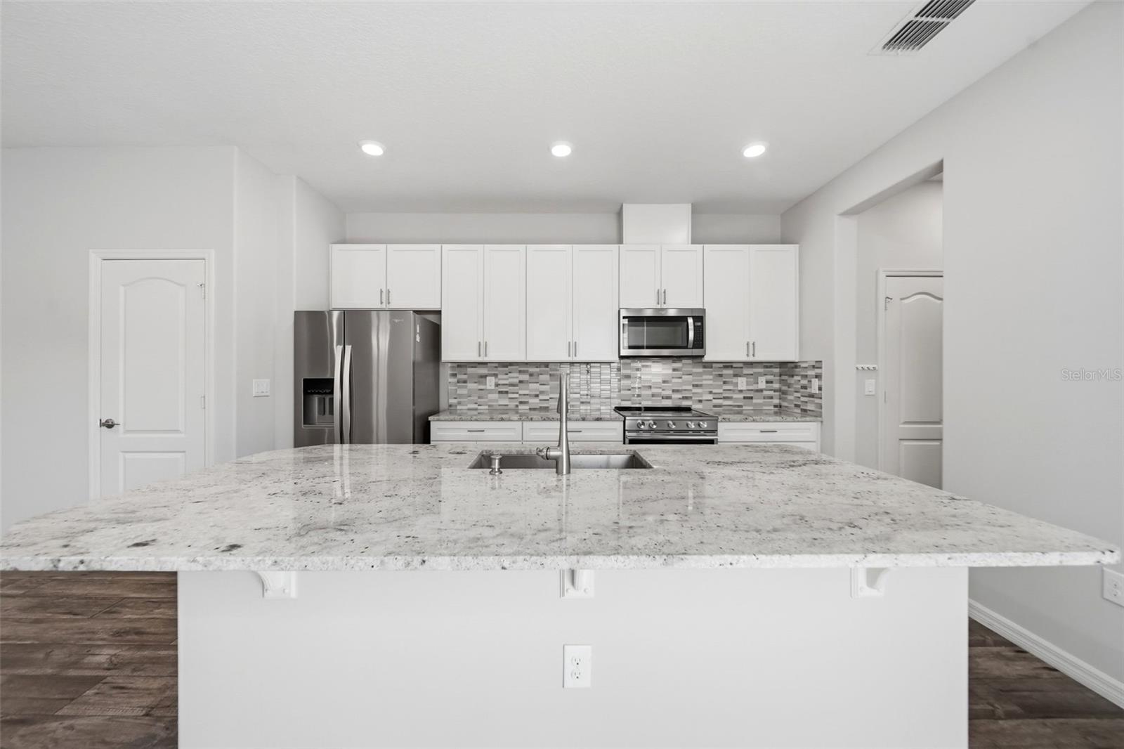13736 SUMMERPORT VILLAGE PKWY