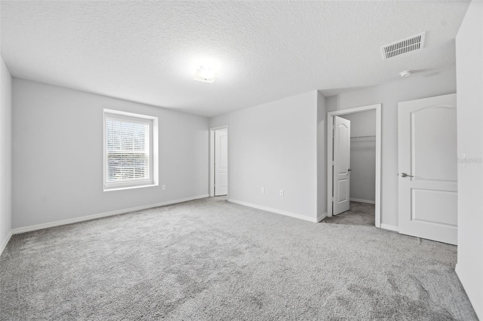 13736 SUMMERPORT VILLAGE PKWY
