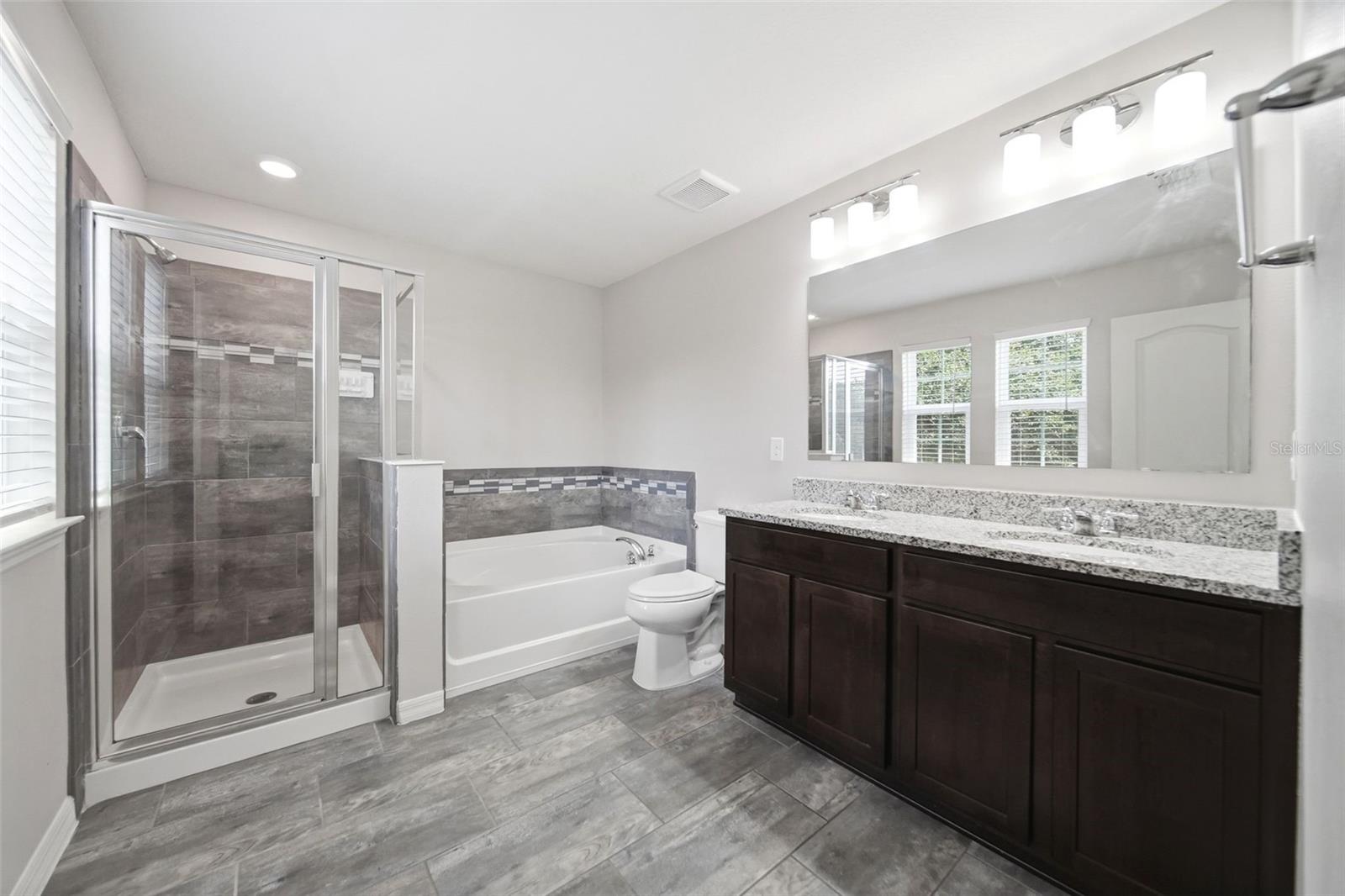 13736 SUMMERPORT VILLAGE PKWY