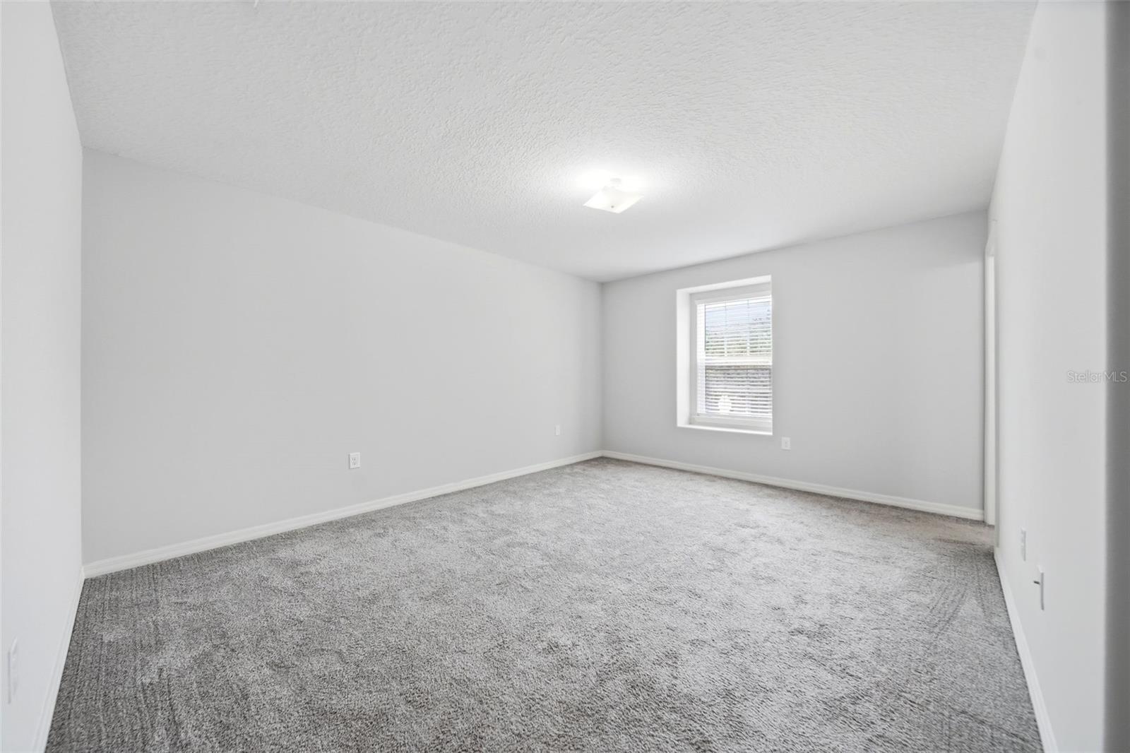 13736 SUMMERPORT VILLAGE PKWY