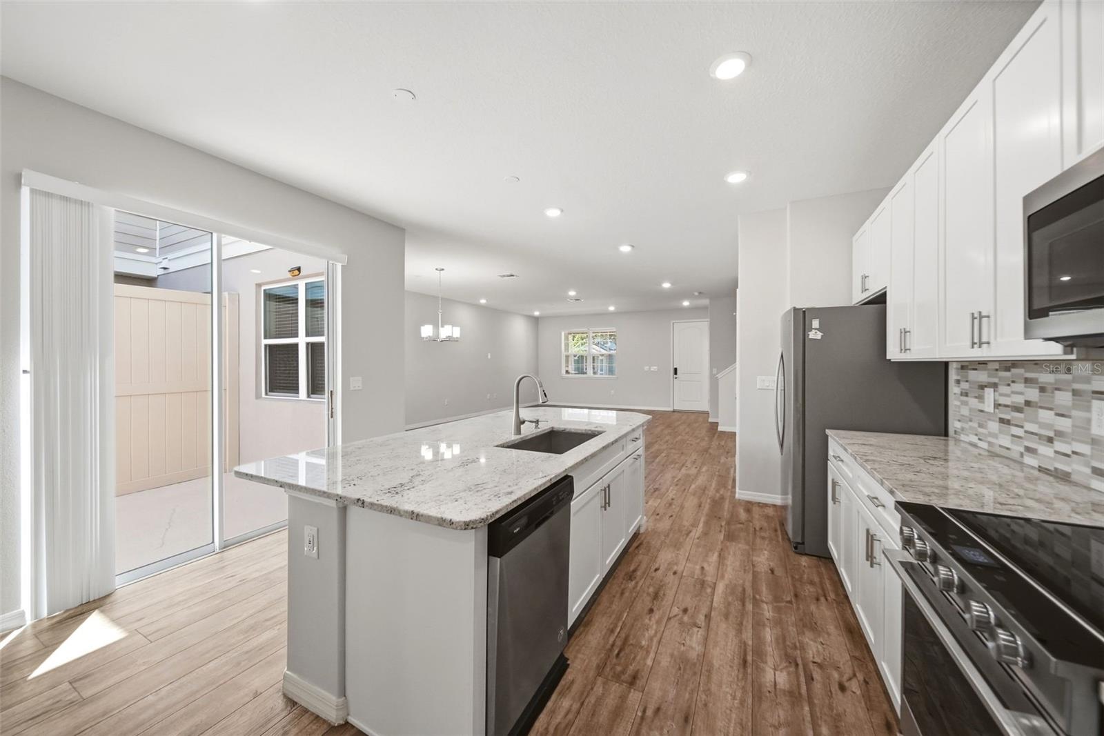 13736 SUMMERPORT VILLAGE PKWY