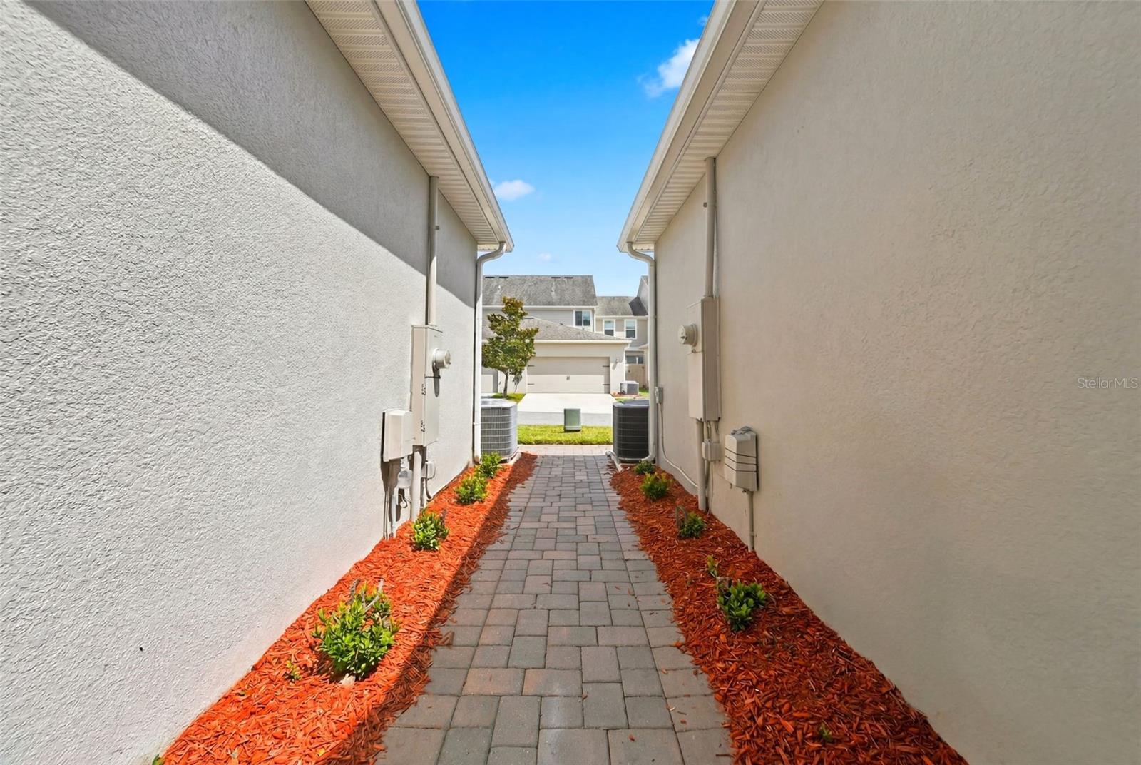 13736 SUMMERPORT VILLAGE PKWY