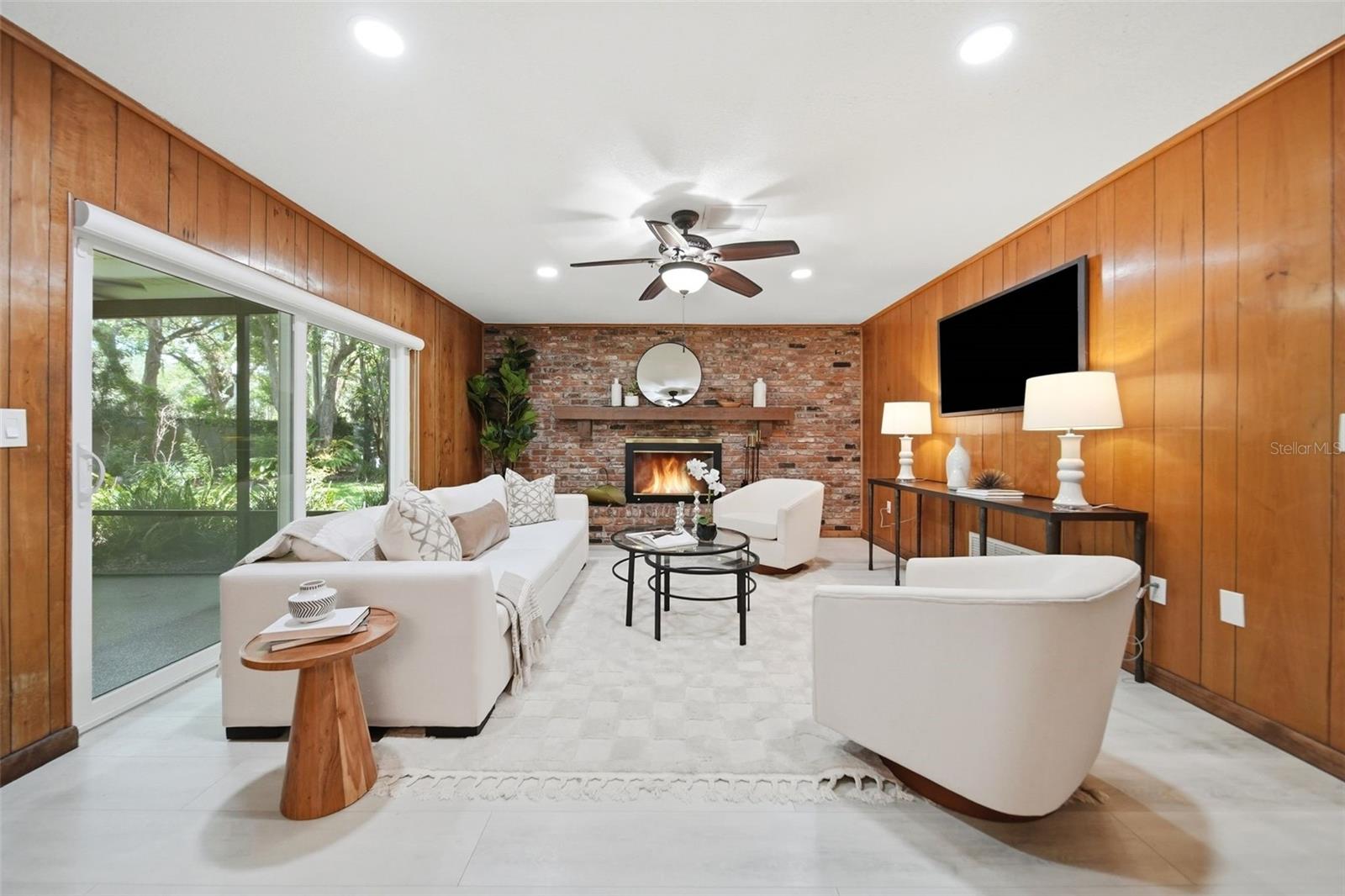 211 TALMEDA TRL