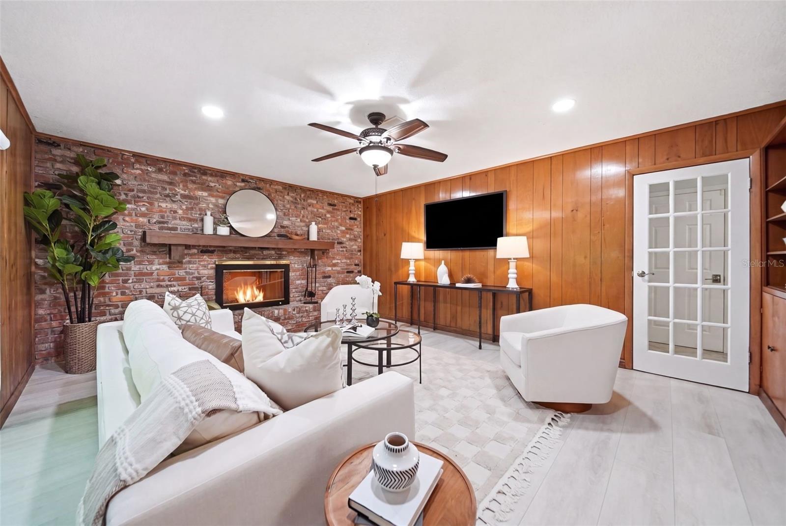211 TALMEDA TRL