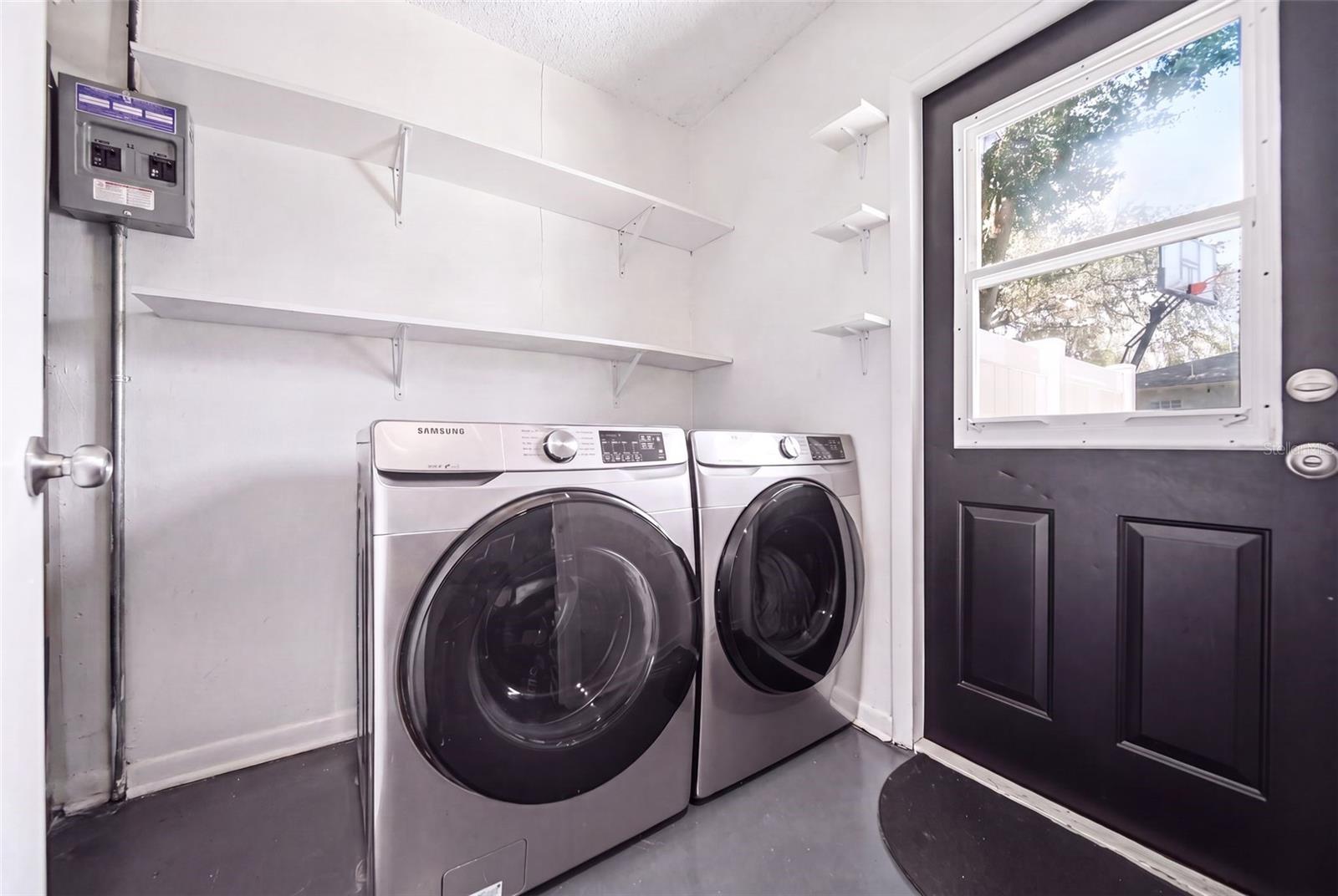 211 TALMEDA TRL