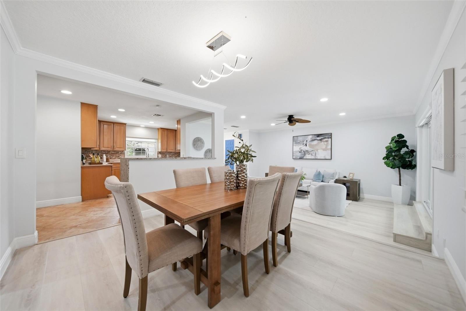 211 TALMEDA TRL