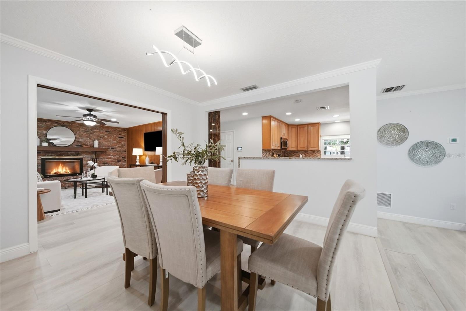 211 TALMEDA TRL