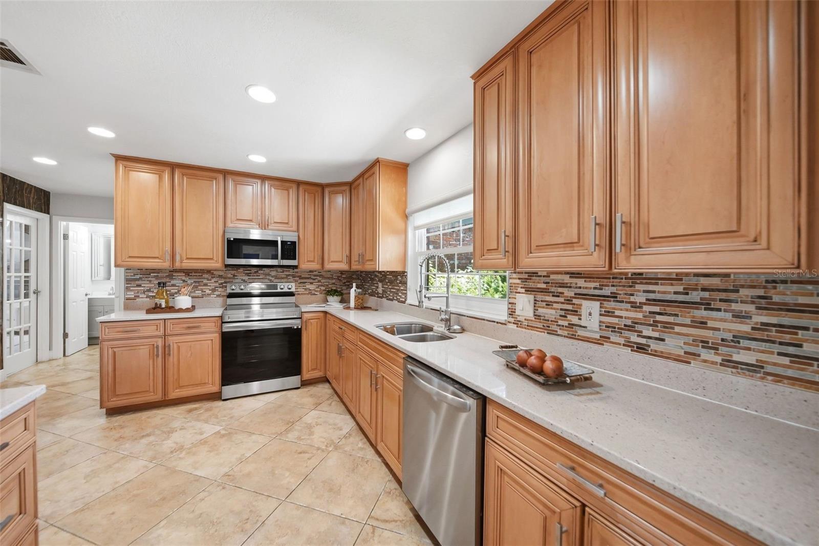211 TALMEDA TRL