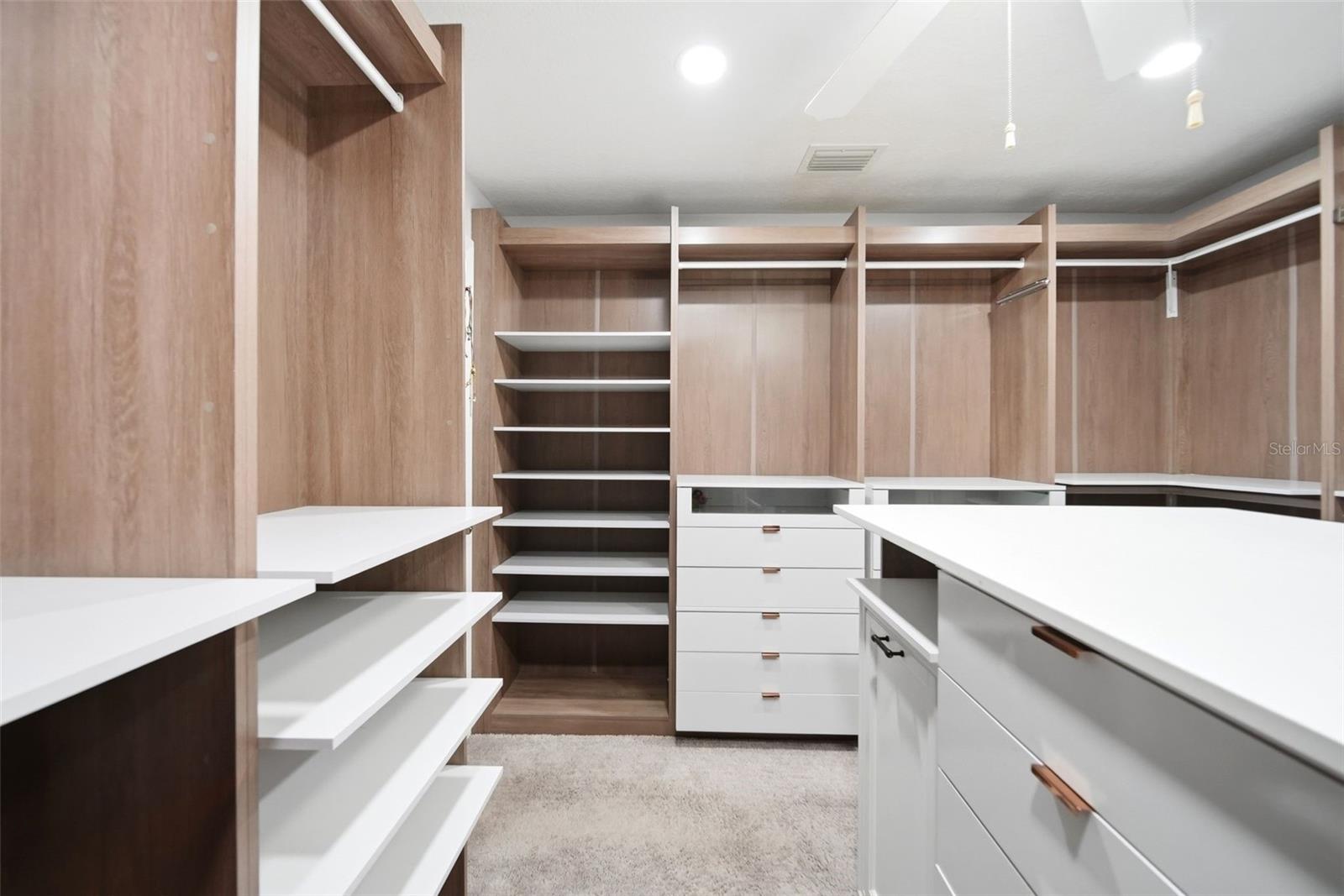 211 TALMEDA TRL