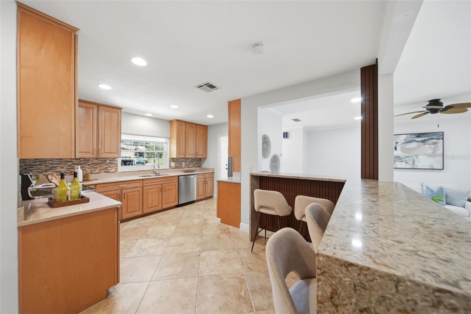 211 TALMEDA TRL