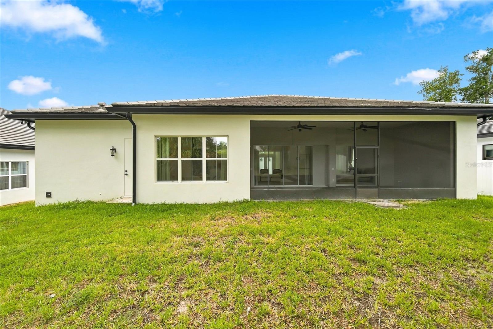 555 SANCTUARY GOLF PL