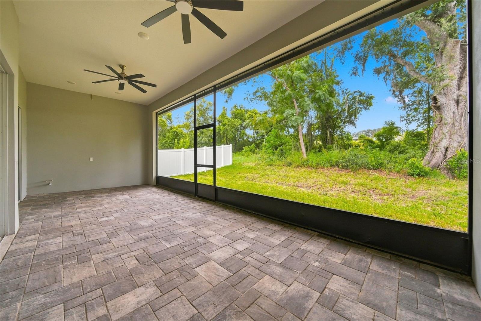555 SANCTUARY GOLF PL