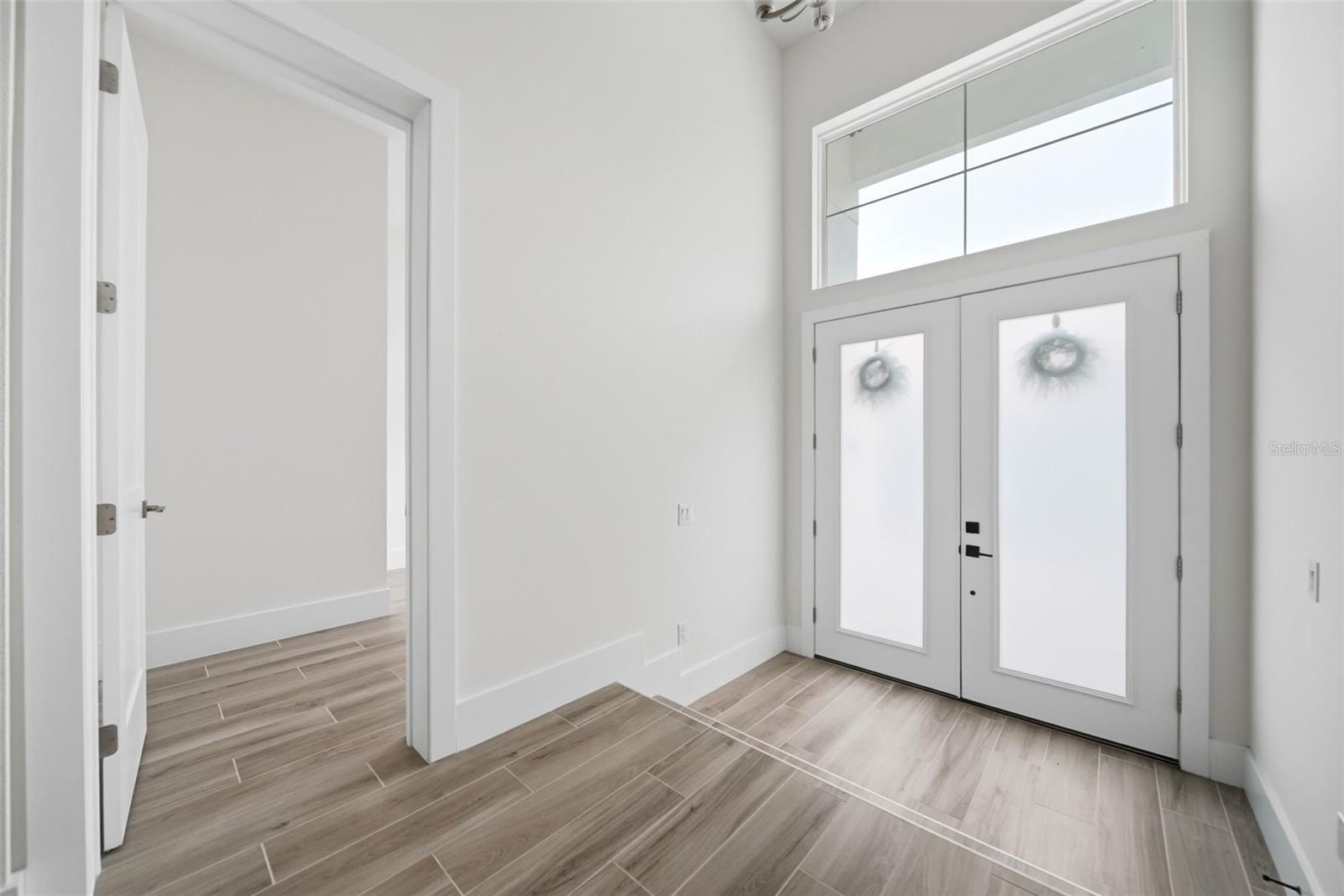 555 SANCTUARY GOLF PL