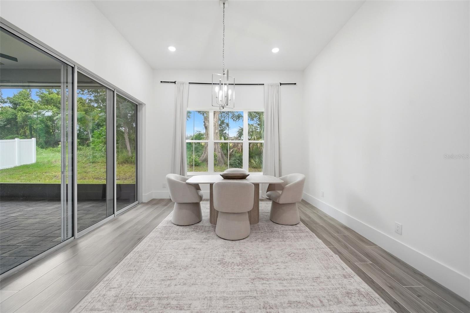 555 SANCTUARY GOLF PL