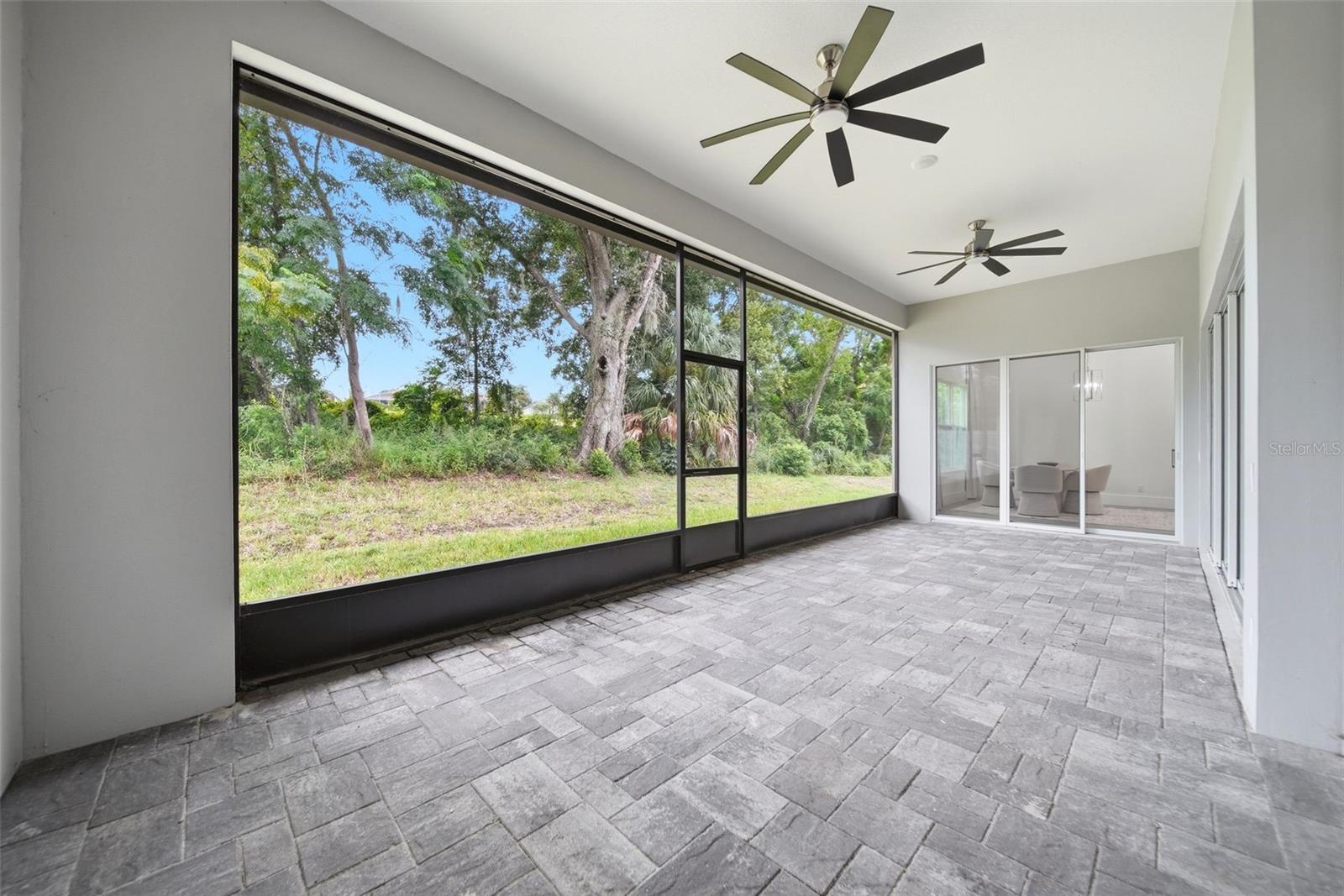 555 SANCTUARY GOLF PL
