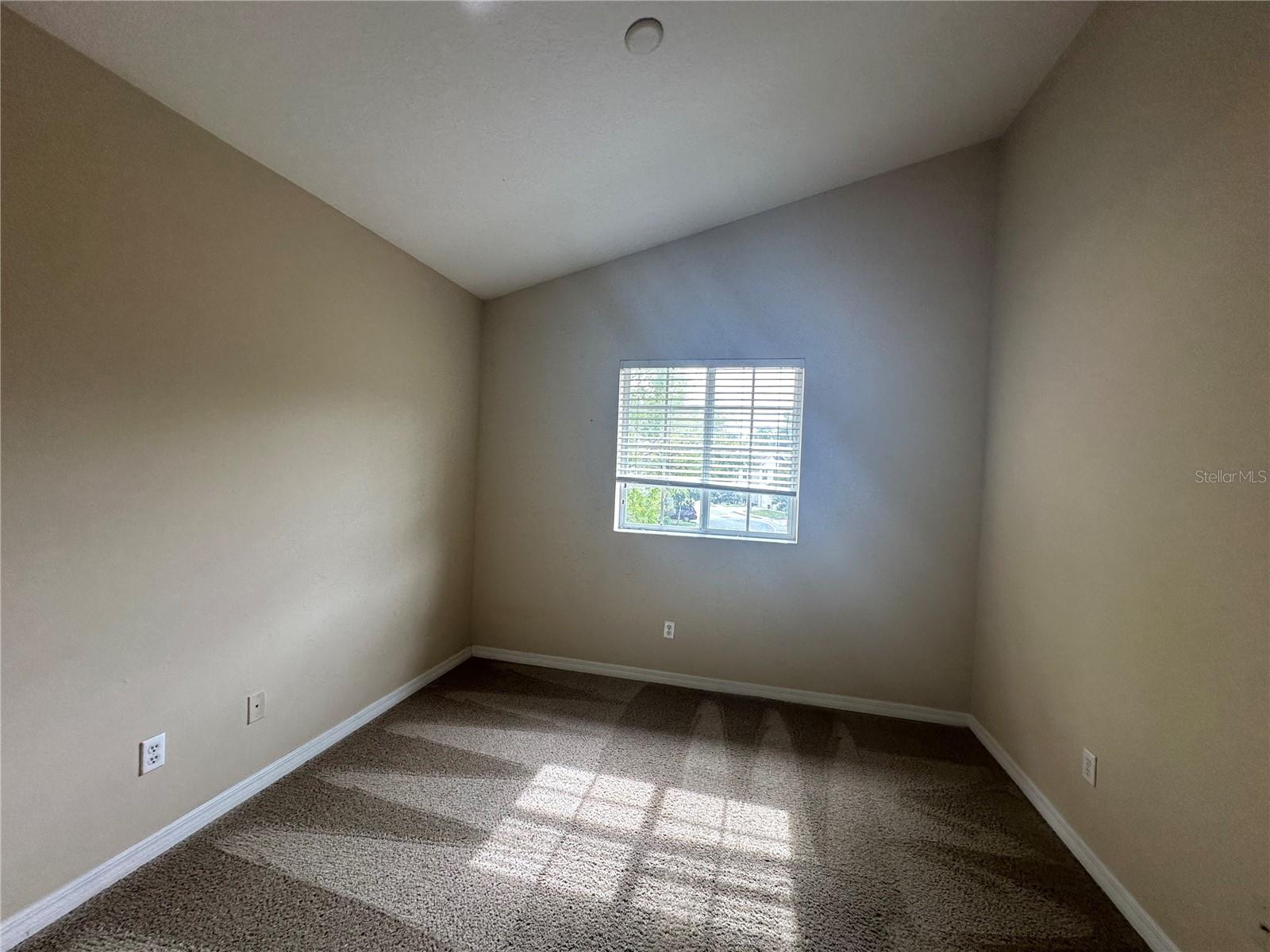 10709 REGENT SQUARE DR #1802