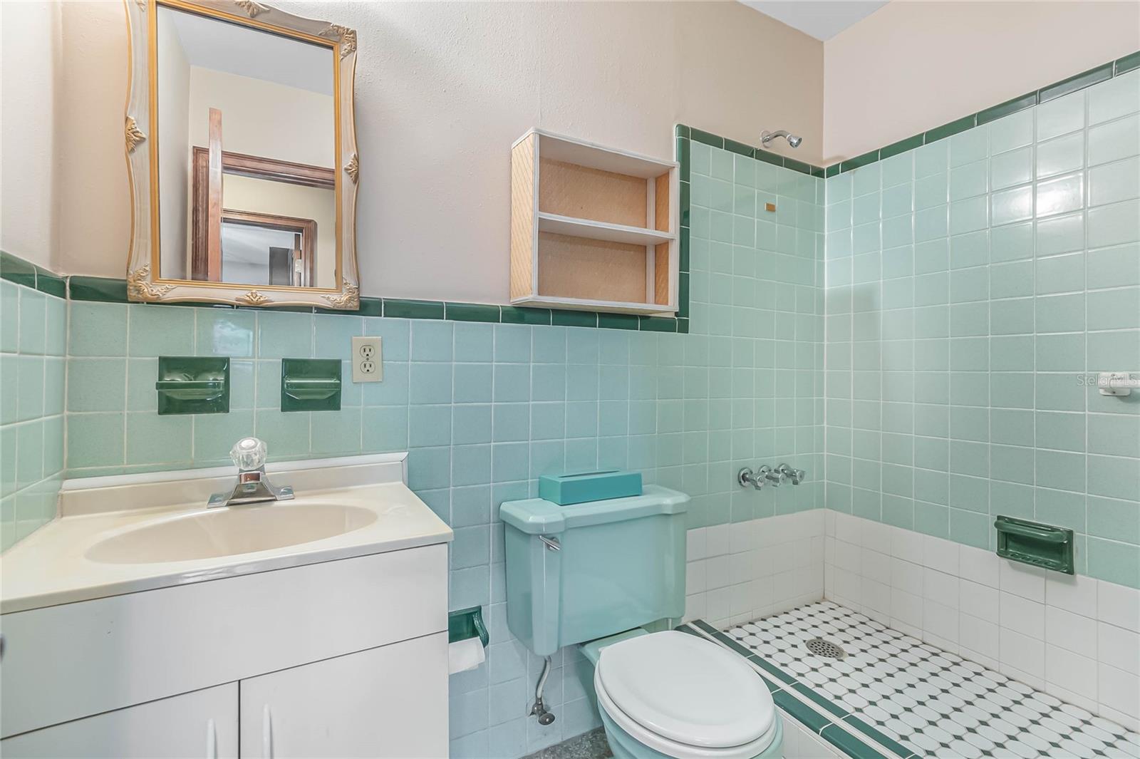 3626 W NEW HAMPSHIRE ST