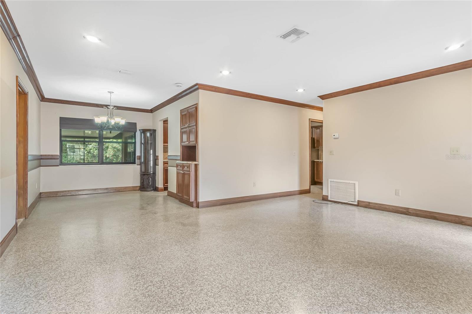 3626 W NEW HAMPSHIRE ST