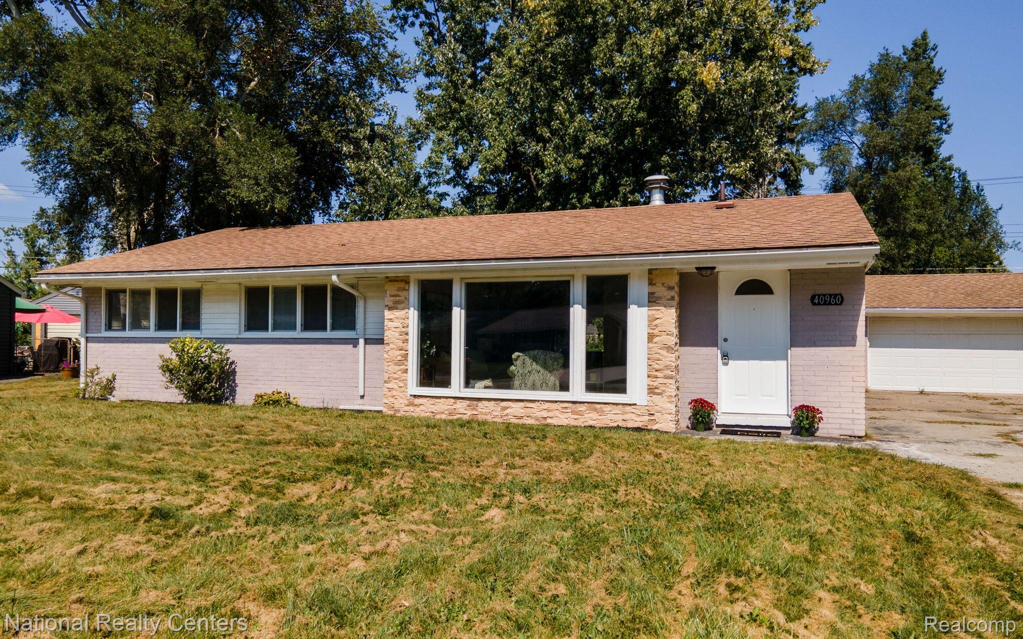 40960 MOORINGSIDE