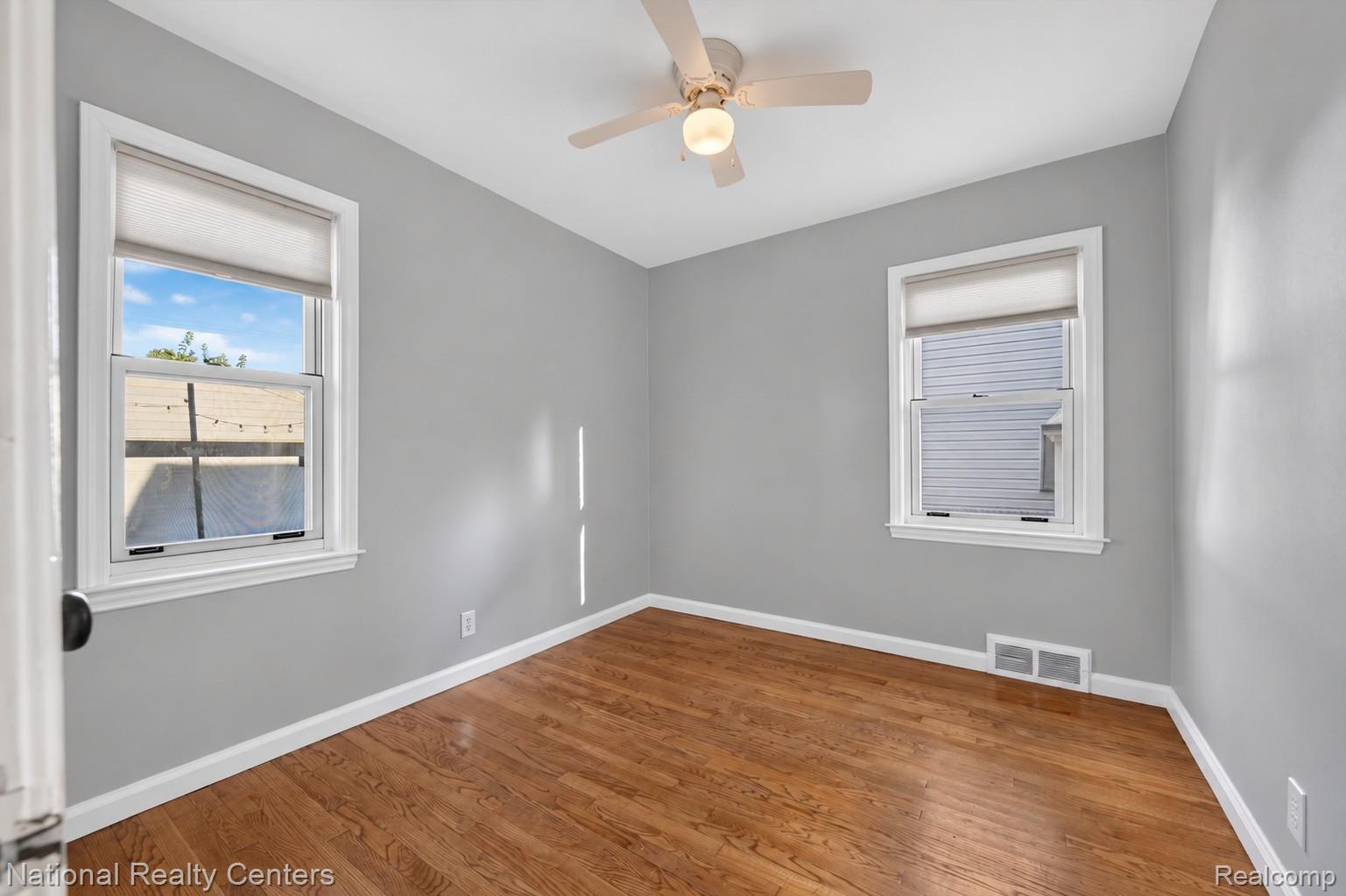 210 N Wilson Avenue