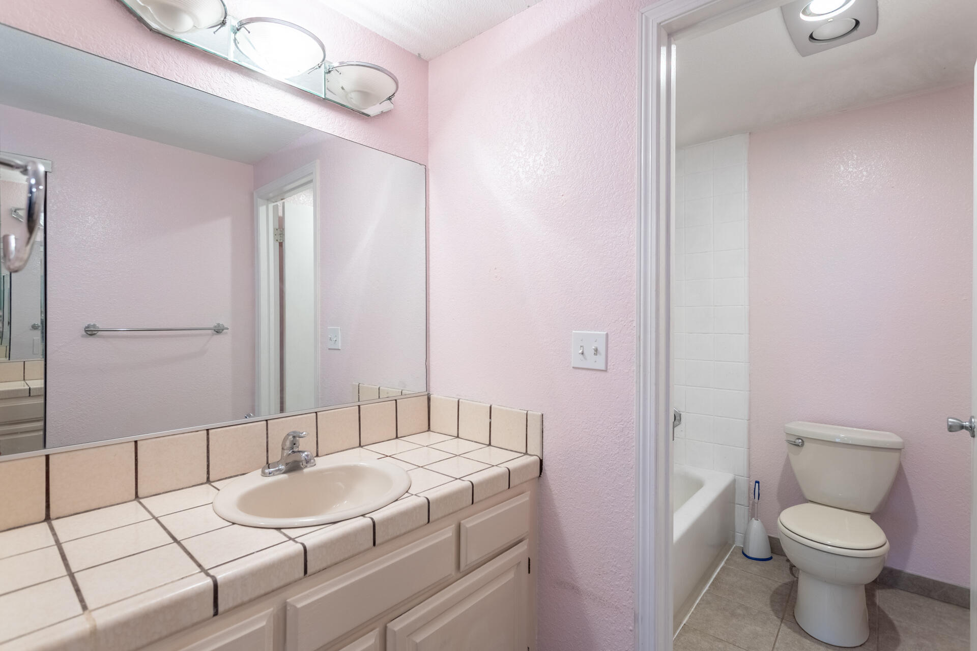 466 Ridgecrest Trail, 136 136