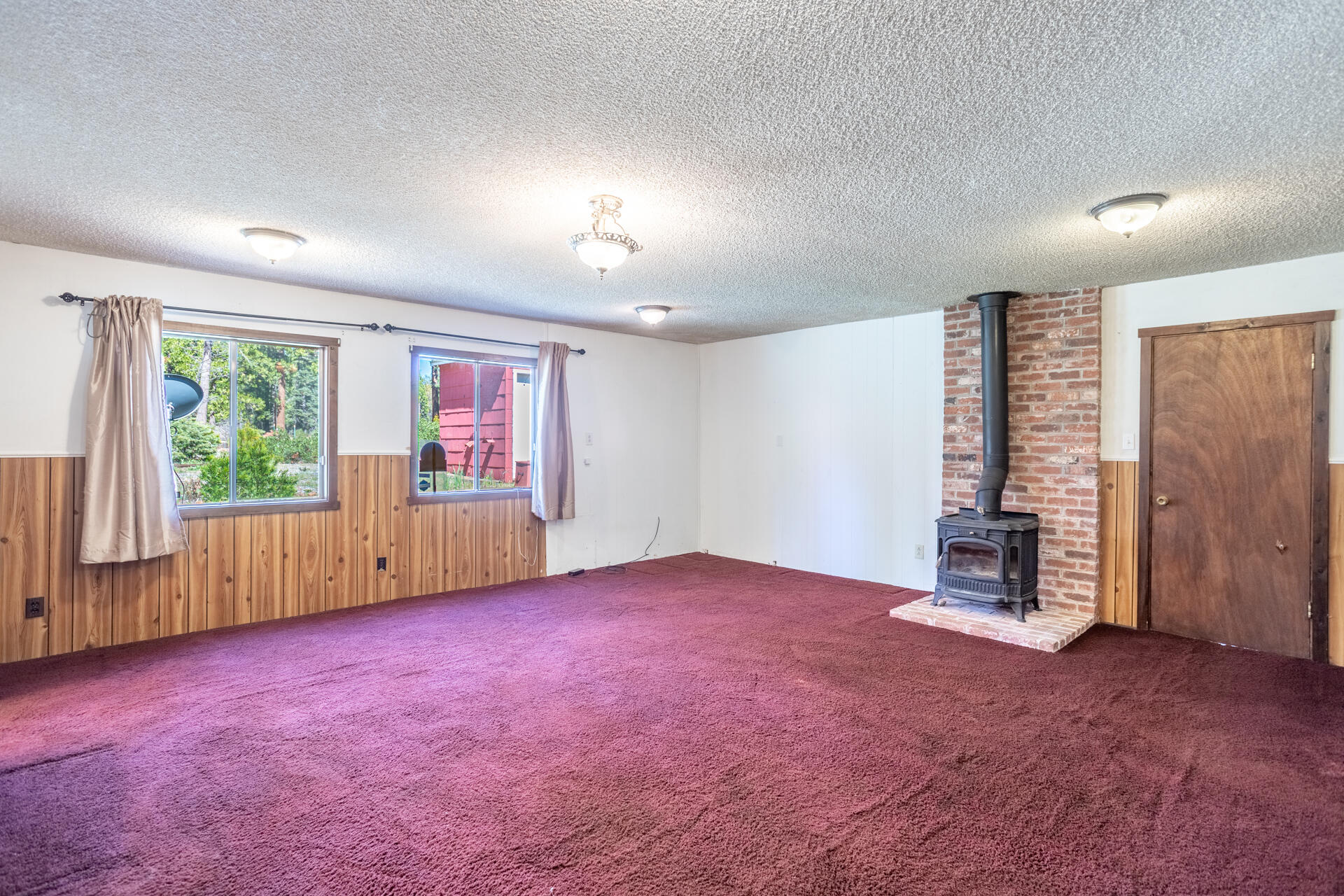 33103 State Highway 44