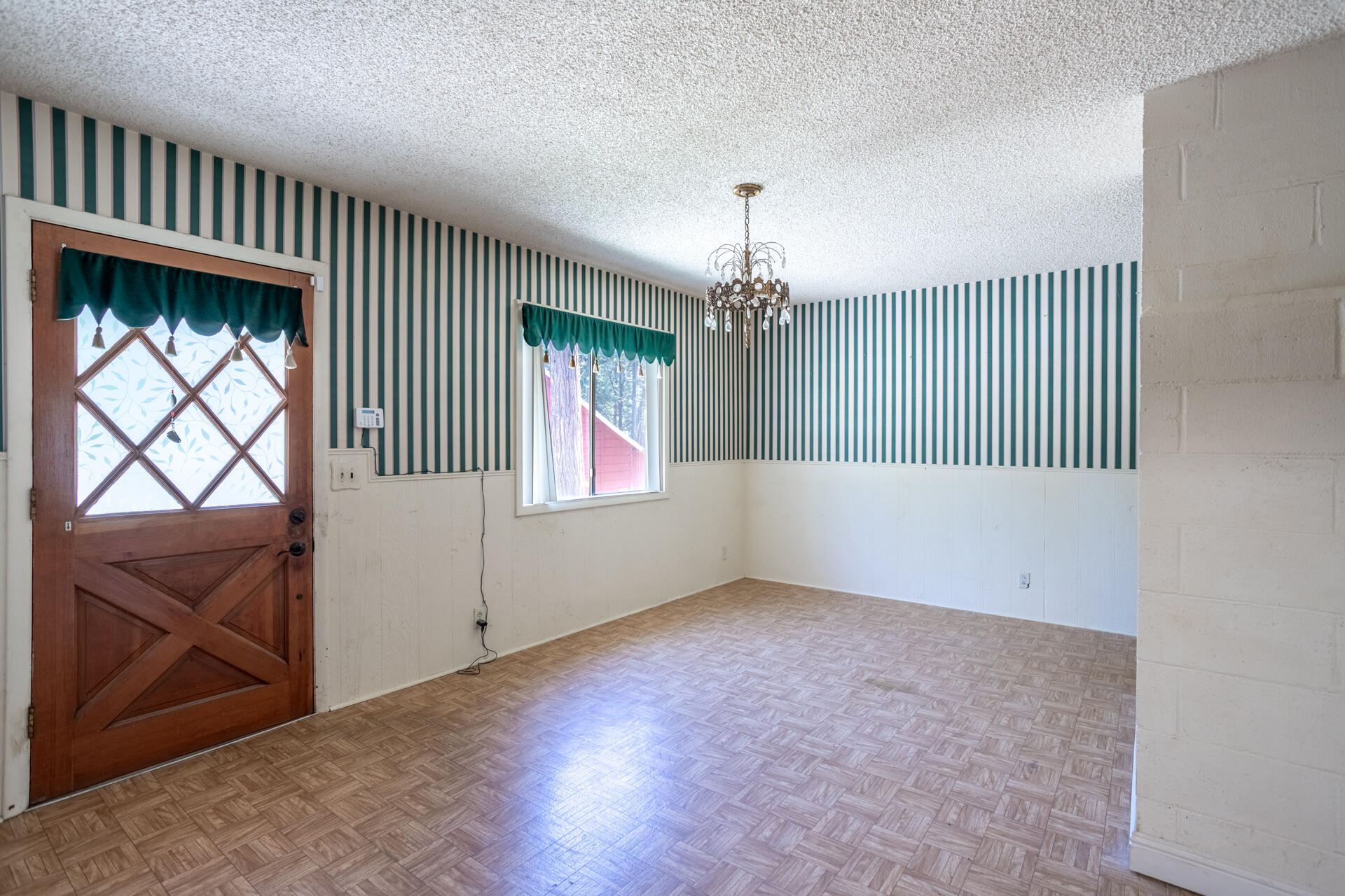 33103 State Highway 44