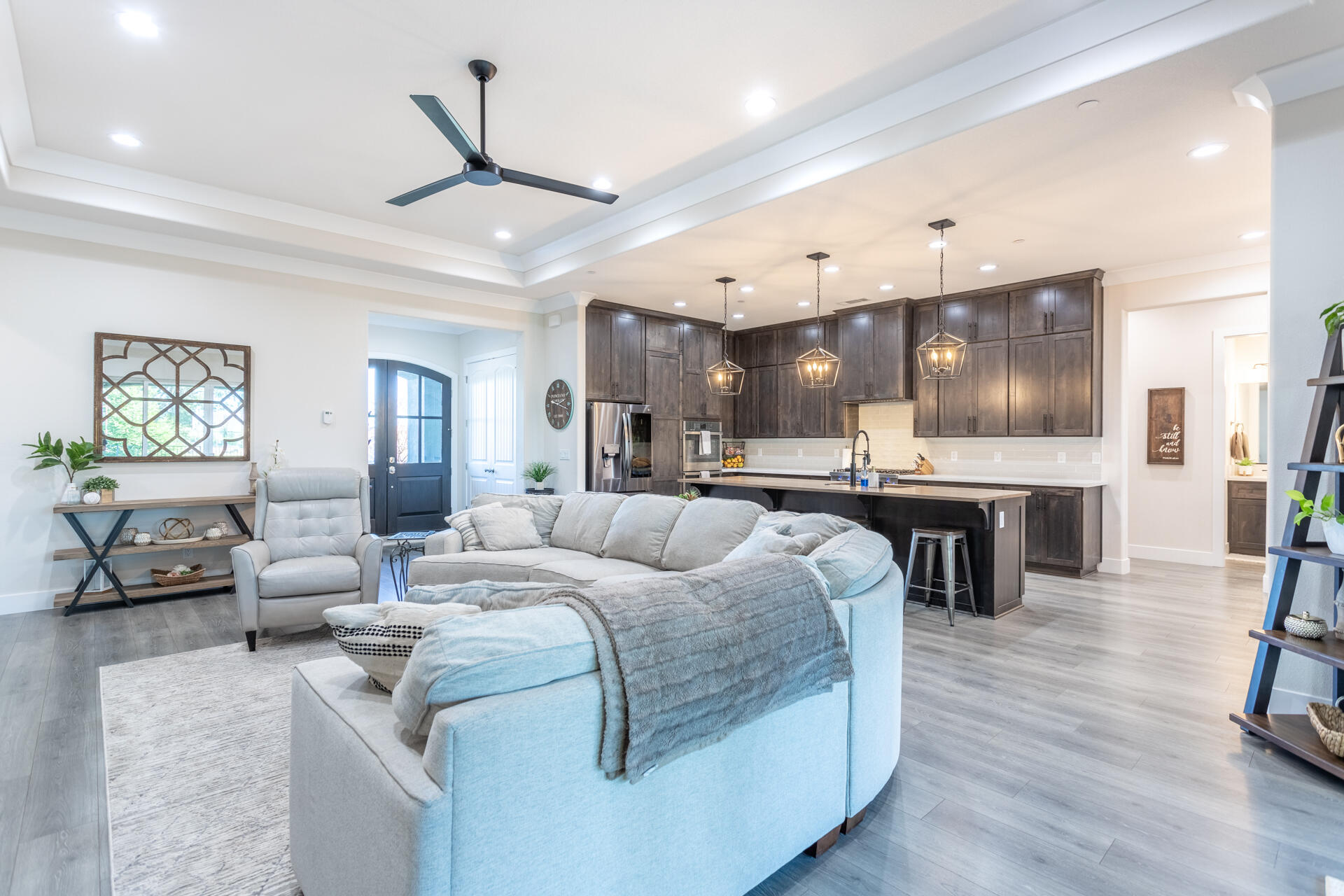 910 Santa Cruz Drive