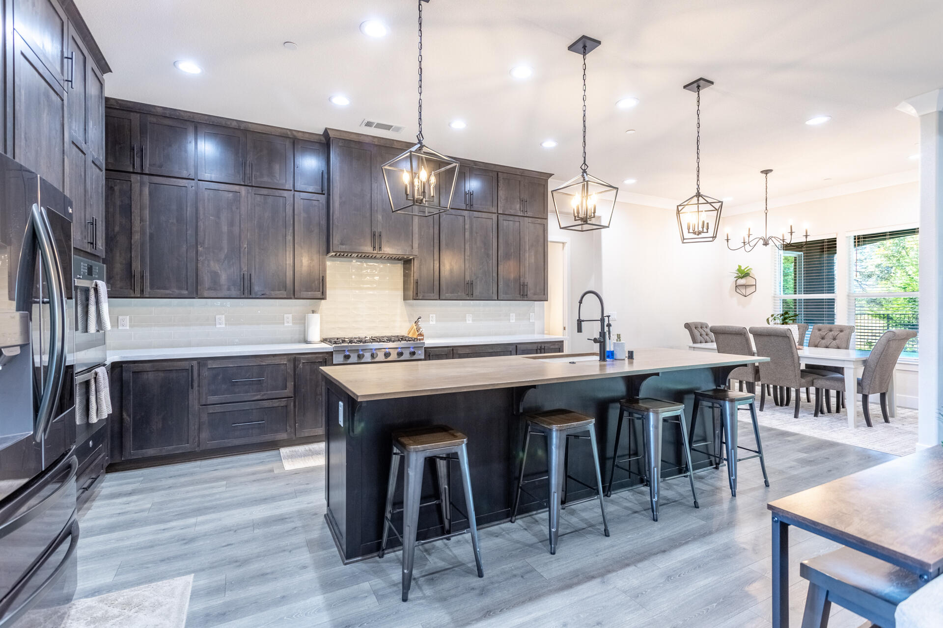 910 Santa Cruz Drive