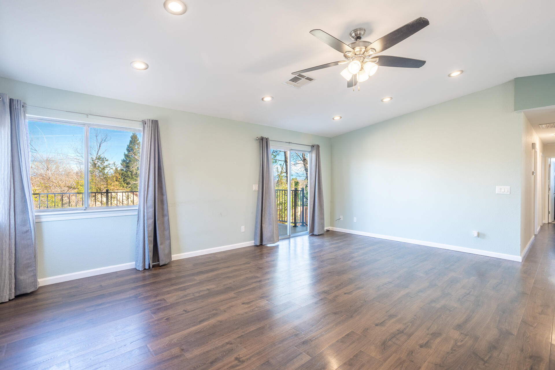 1230 Whistling Drive