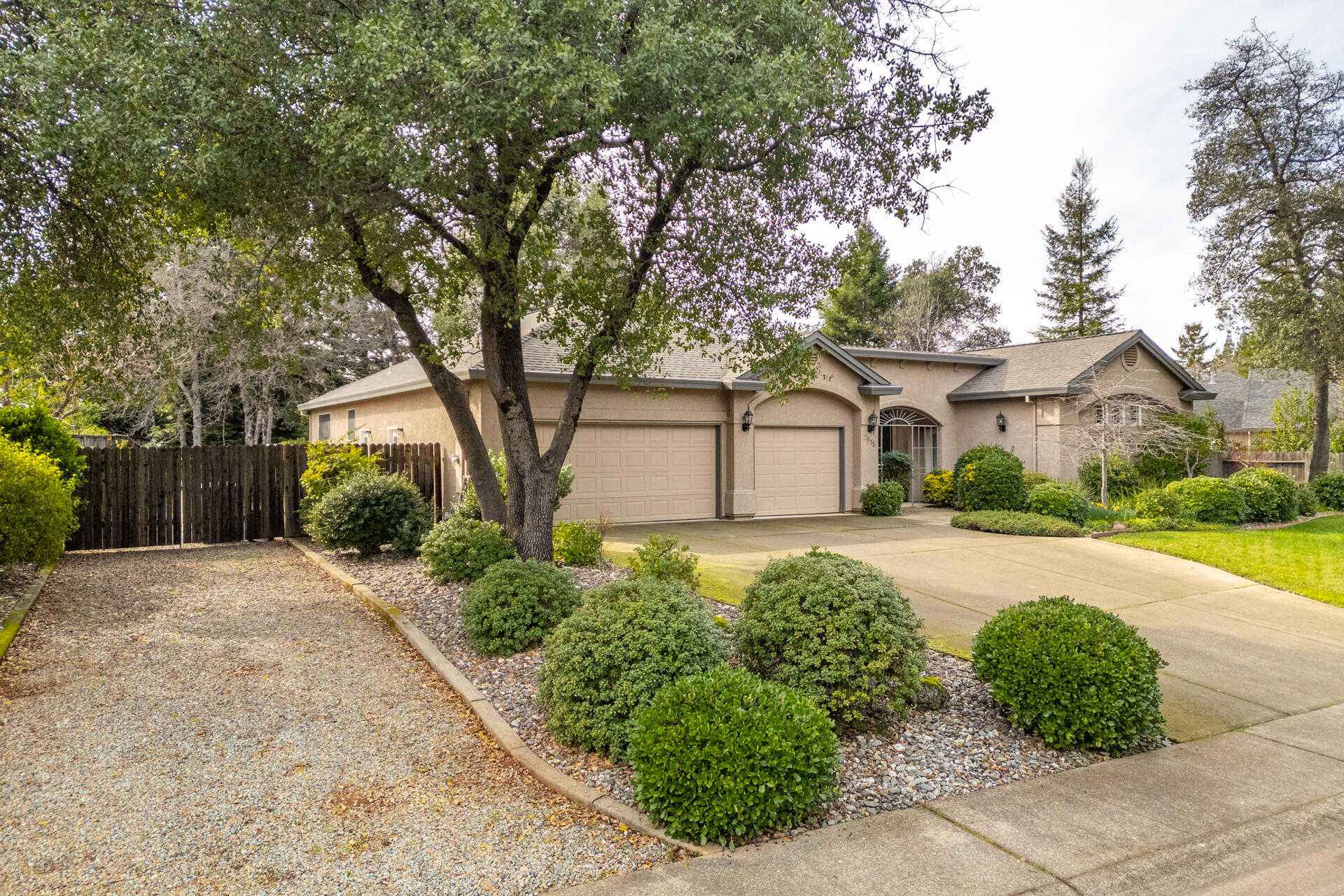 2875 Eastbrook Drive