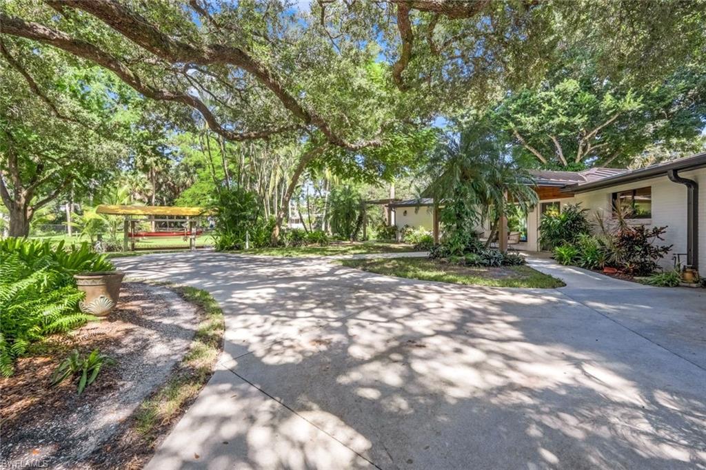 9856 Tonya CT
