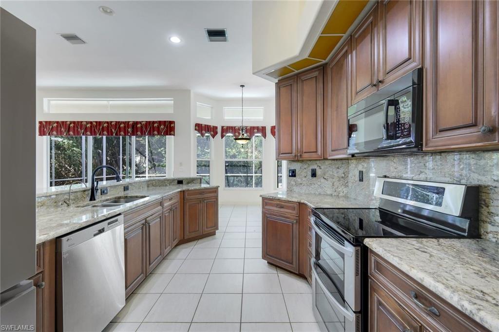 28476 Del Lago WAY