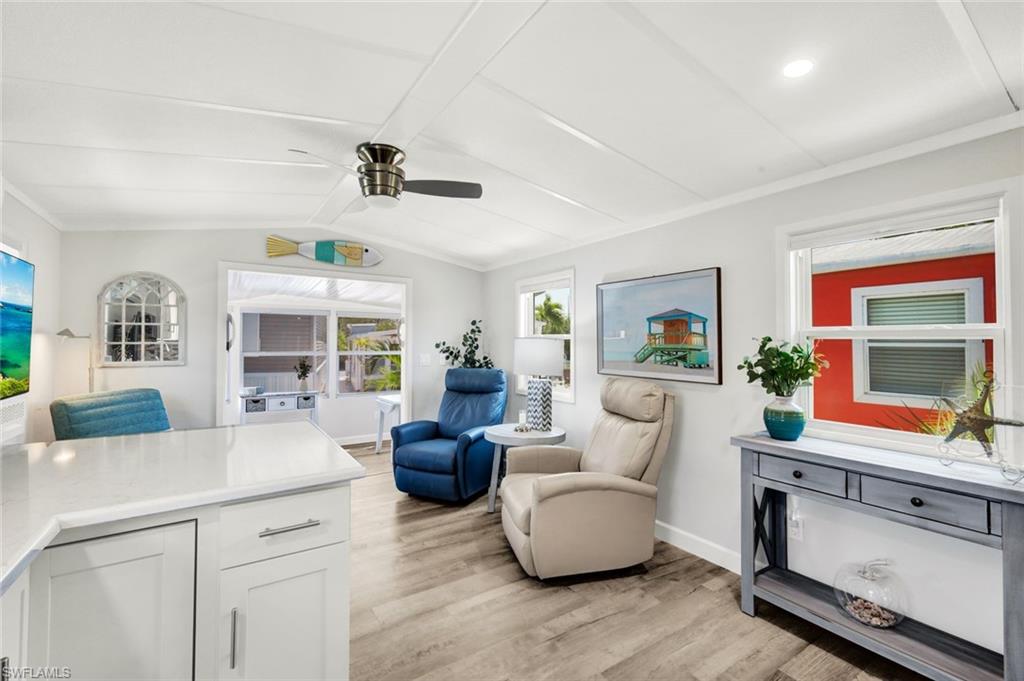 414 Papaya ST 53