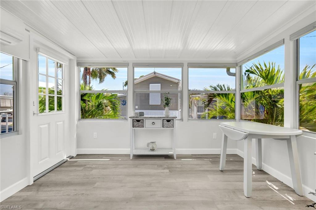 414 Papaya ST 53
