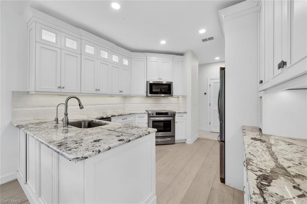 26960 Wyndhurst CT 102
