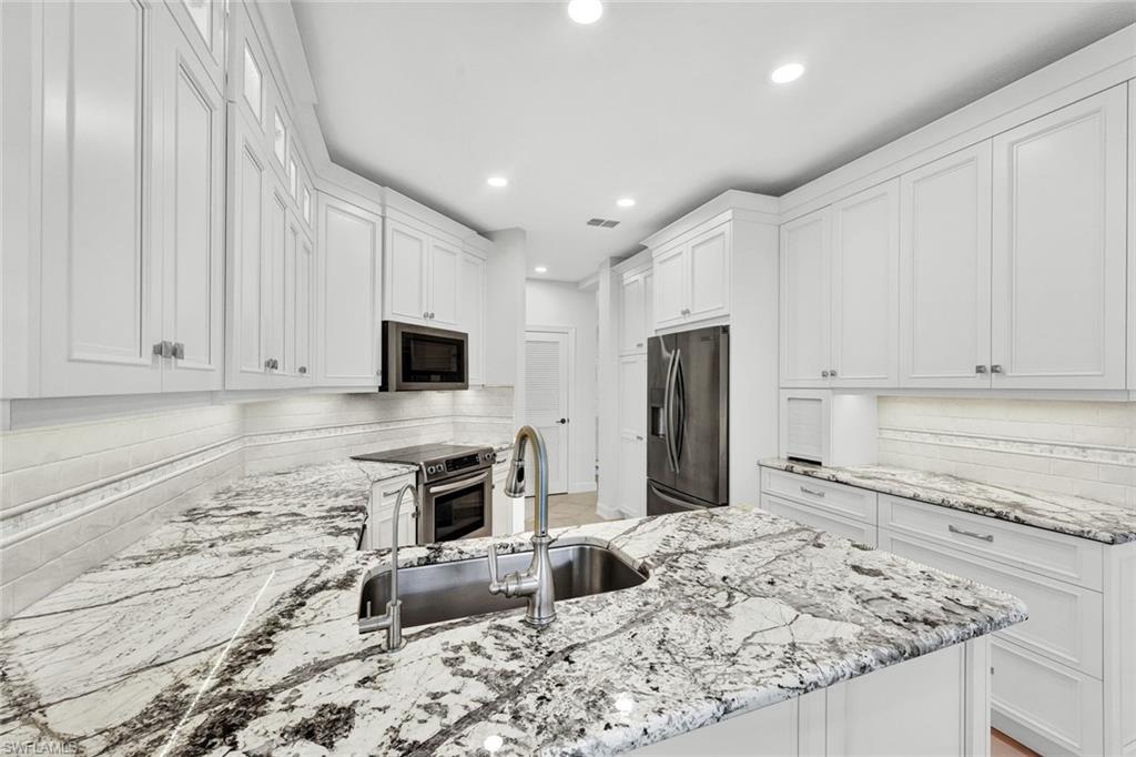 26960 Wyndhurst CT 102