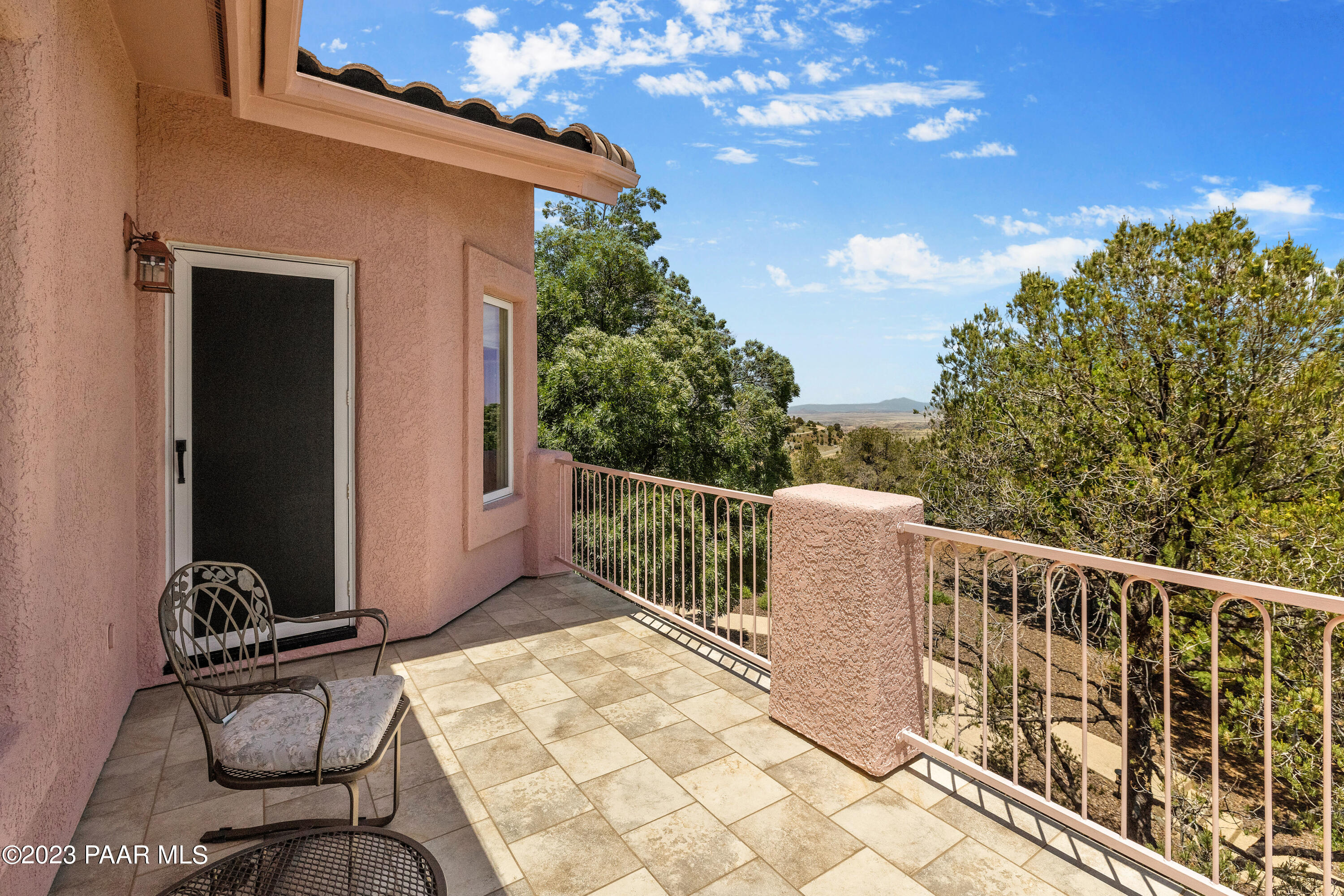 2652 Lookover Circle