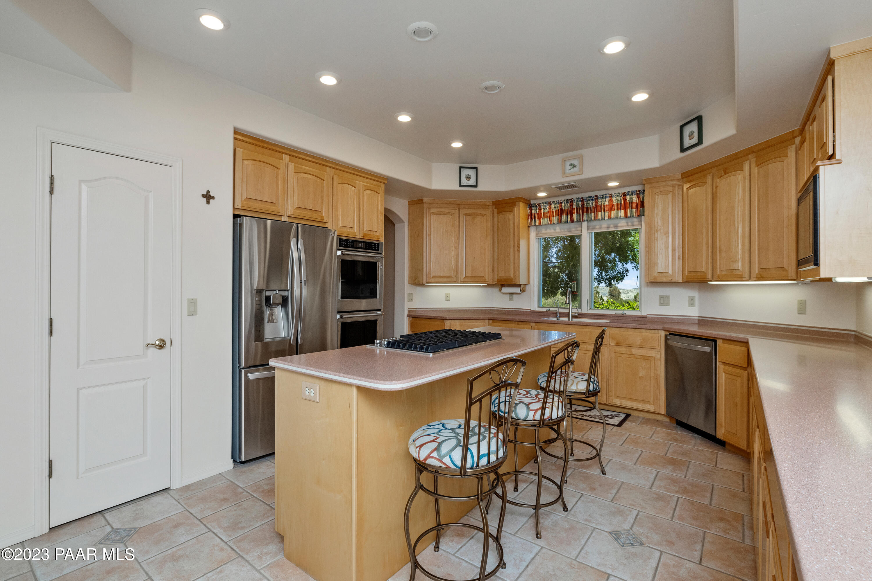 2652 Lookover Circle