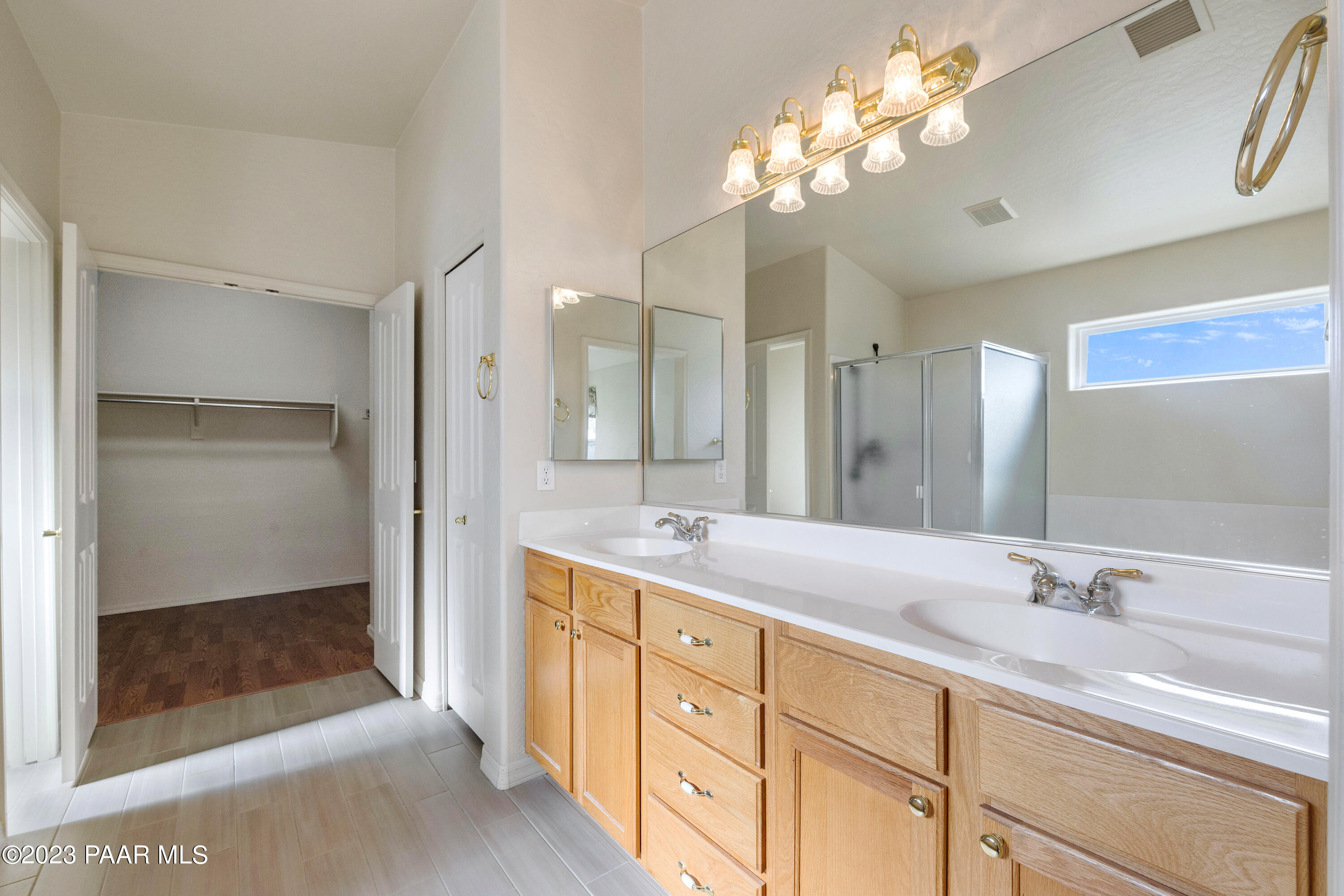 1621 Addington Drive